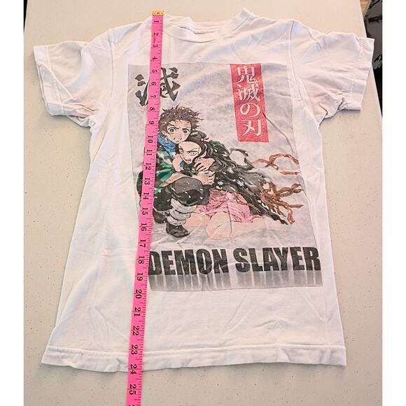 Demon Slayer Graphic Tee – Junior’s Small - Picture 5 of 10